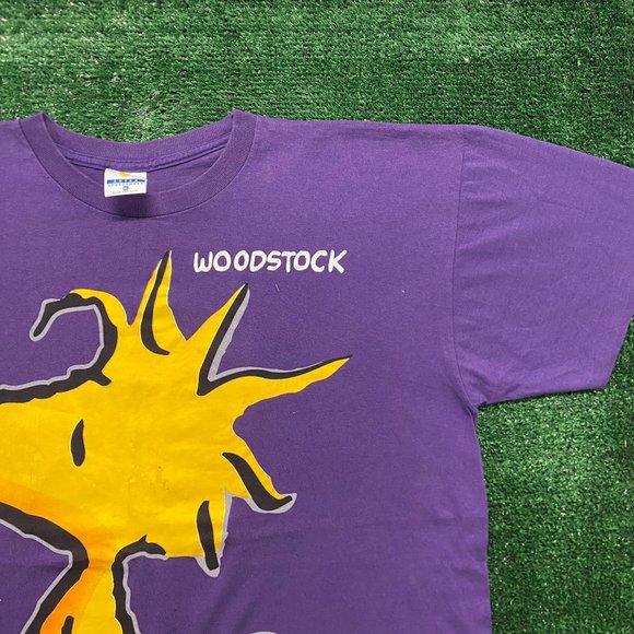 Vintage 80s Essential Peanuts Woodstock Comic AOP T-Shirt - Picture 3 of 6
